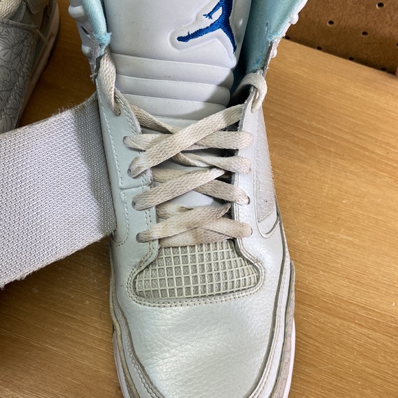 Air Jordan Son of Mars Size 8.5 Women’s Sneakers Pure Platinum 2016 - Picture 15 of 16